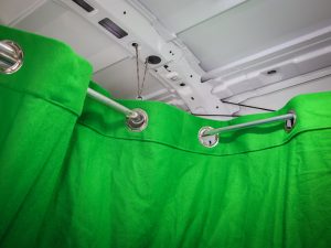 Mobiles Studio mit Greenscreen-Vorhang