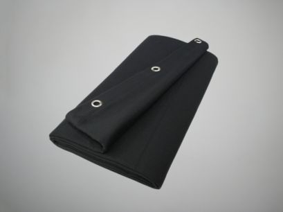 Dekomolton konfektioniert in Schwarz