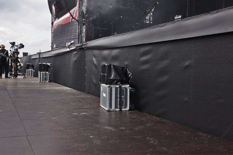 Bühnengaze B1 Meterware Typ 203 schwarz 307 cm, 170 g/m², 50 lfm