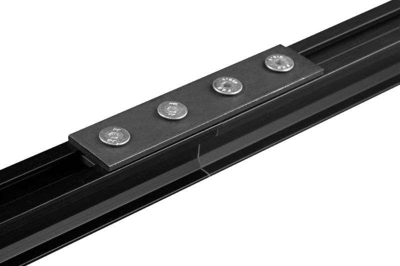 Wentex Eurotrack Verbindungsstreifen schwarz pulverbeschichtet – zur Verbindung an schwarzen Vorhangschienen montiert